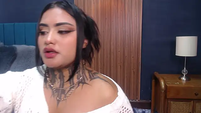 Snapshot of laira_beamont chatting on March 17, 4:21 pm laira beamont online show from March 17, 4:21 pm