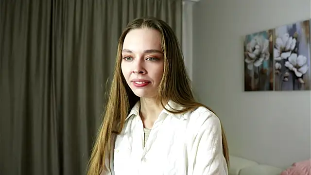 Snapshot of HermaFrain chatting on March 28, 7:24 pm HermaFrain online show from March 28, 7:24 pm