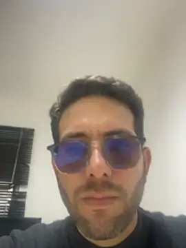 Snapshot of Digitel1 chatting on March 16, 8:02 pm Digitel1 online show from March 16, 8:02 pm