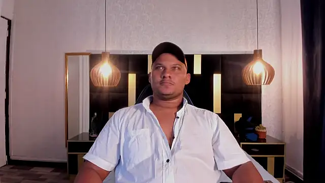 Snapshot of Liam_Carters chatting on March 30, 7:15 pm Liam Carters online show from March 30, 7:15 pm