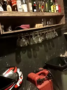 Snapshot of larissa____hot chatting on March 21, 9:29 pm larissa hot online show from March 21, 9:29 pm