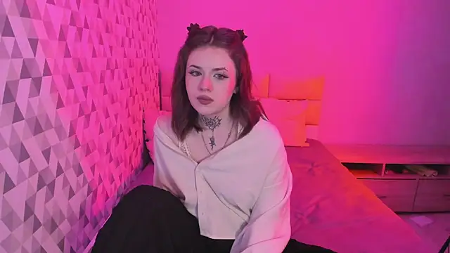 Snapshot of neat_obsession chatting on March 23, 1:37 pm neat obsession online show from March 23, 1:37 pm