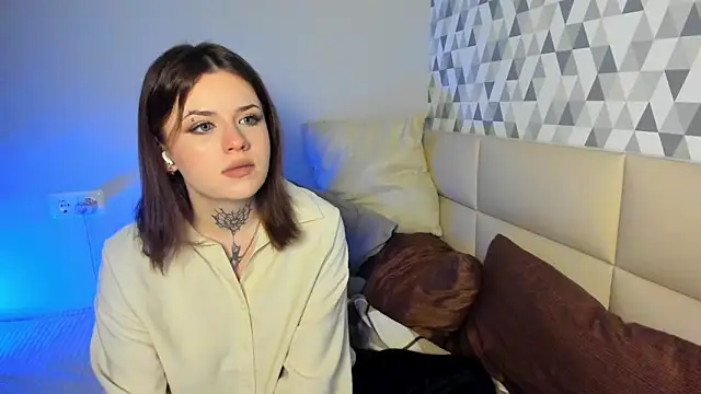 Snapshot of neat_obsession chatting on March 25, 1:50 pm neat obsession online show from March 25, 1:50 pm