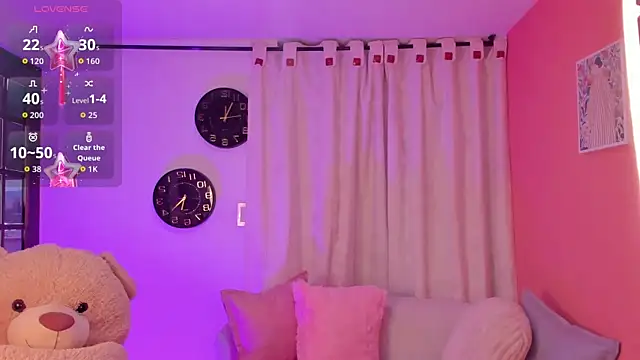 Snapshot of NAOMI_SHAW chatting on March 22, 4:54 pm NAOMI SHAW online show from March 22, 4:54 pm