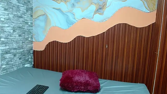 miaparadise303av online show from April 1, 3:09 pm