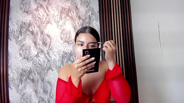 sweet aura31 online show from May 6, 8:03 pm