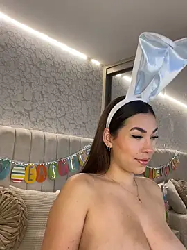 Snapshot of DannaMarshall chatting on March 31, 10:59 am DannaMarshall online show from March 31, 10:59 am