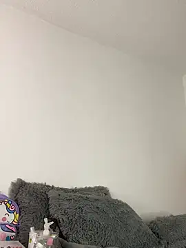 Snapshot of Maddy_4x chatting on April 1, 9:23 pm Maddy 4x online show from April 1, 9:23 pm