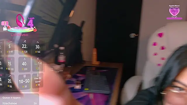 AryahMoonn online show from March 18, 3:20 am