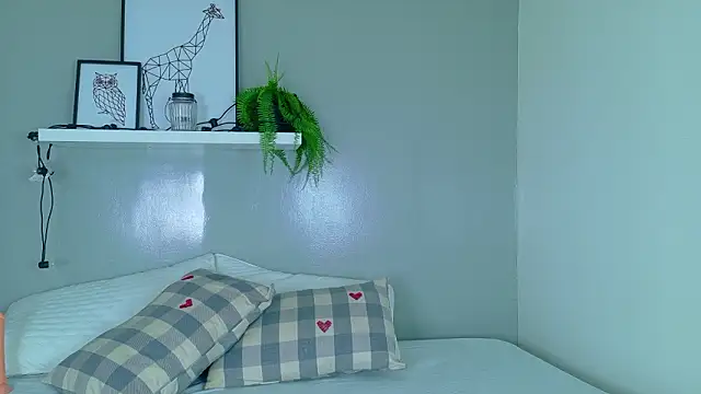 AnabelleJames   online show from March 21, 11:26 am