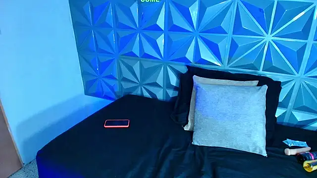 Snapshot of Sophia_cleithon1 chatting on April 1, 8:39 pm Sophia cleithon1 online show from April 1, 8:39 pm