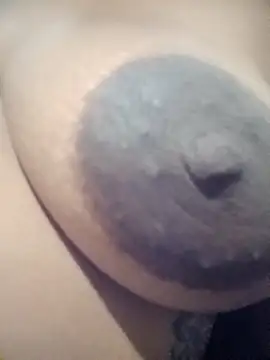 Snapshot of agatasafadaa chatting on March 26, 3:12 am agatasafadaa online show from March 26, 3:12 am