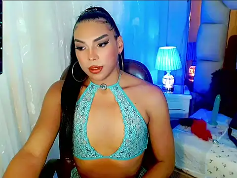 big sexy girl01 online show from May 9, 1:38 pm