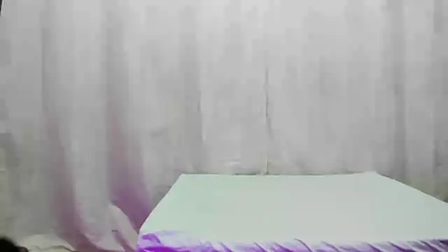 Snapshot of NoelleEllis chatting on March 28, 1:00 pm NoelleEllis online show from March 28, 1:00 pm