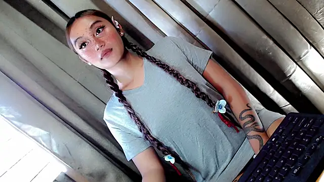 Jessicasfantasy online show from March 28, 1:38 am