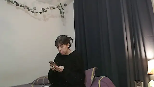 Snapshot of xxcodyxx666_ chatting on April 10, 1:11 am xxcodyxx666 online show from April 10, 1:11 am