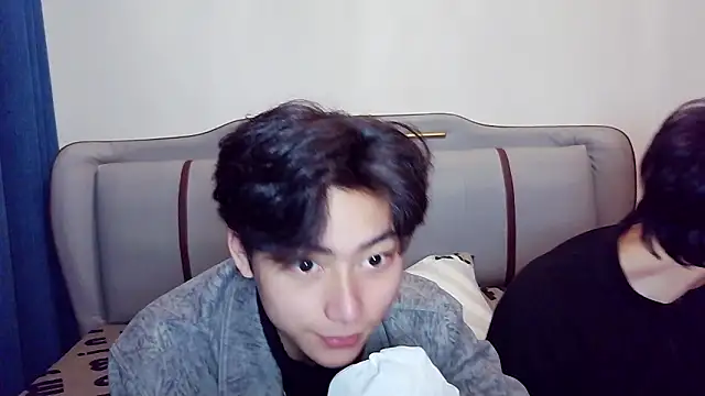 XX-XIUXIU online show from March 21, 1:48 pm