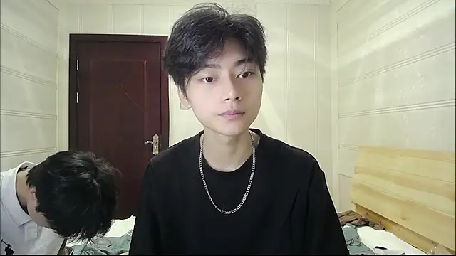 XX-XIUXIU online show from May 13, 12:24 pm