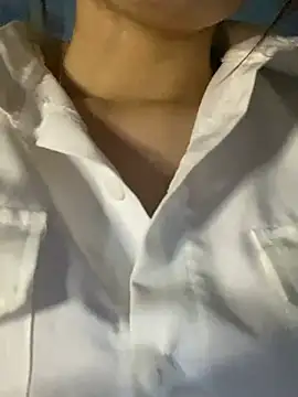 Snapshot of -Eidieea- chatting on March 28, 2:05 pm -Eidieea- online show from March 28, 2:05 pm