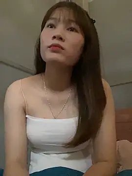 Snapshot of -Eidieea- chatting on March 30, 2:45 am -Eidieea- online show from March 30, 2:45 am