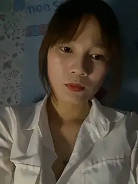 Snapshot of -Eidieea- chatting on April 1, 1:41 pm -Eidieea- online show from April 1, 1:41 pm