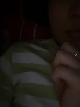 Snapshot of -Eidieea- chatting on April 5, 5:10 pm -Eidieea- online show from April 5, 5:10 pm