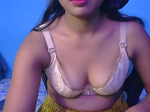 Snapshot of its-Aarushi chatting on March 25, 3:29 pm its-Aarushi online show from March 25, 3:29 pm