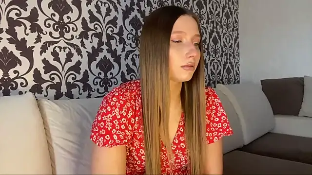 Snapshot of AdaGossett chatting on April 4, 12:13 pm AdaGossett online show from April 4, 12:13 pm