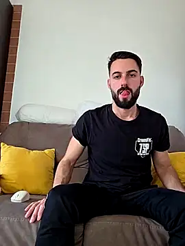 AmicisegretiITA online show from March 26, 4:01 pm