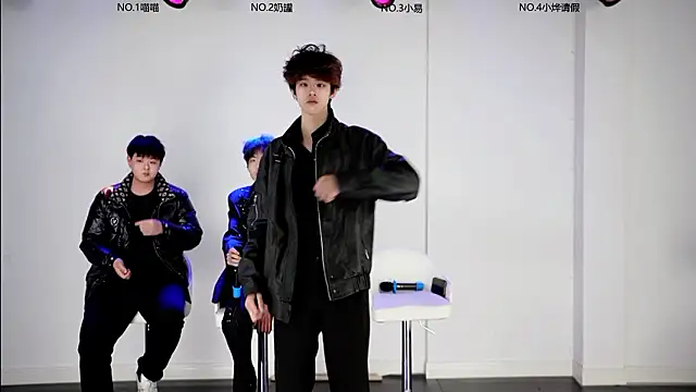 handsomeboy-002 online show from March 19, 11:25 am