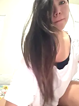 Snapshot of karen_vix chatting on March 19, 4:33 pm karen vix online show from March 19, 4:33 pm