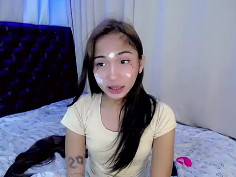 Snapshot of lexiefucker69 chatting on March 21, 10:53 am lexiefucker69 online show from March 21, 10:53 am