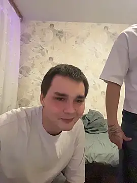 MikkyDo online show from April 9, 2:22 pm