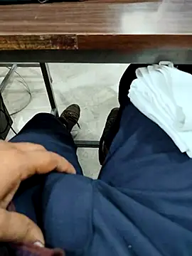 pinkbeauty1 online show from April 22, 7:44 am