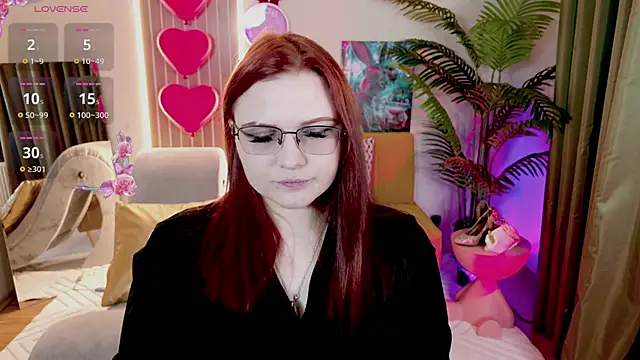 Snapshot of MilleyScott chatting on March 19, 1:48 pm MilleyScott online show from March 19, 1:48 pm