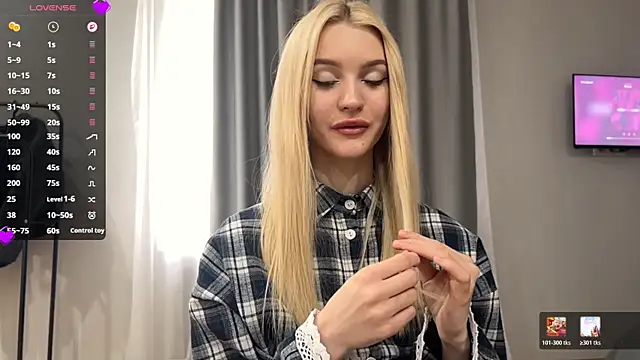 MelissaEvenns online show from May 13, 12:13 pm