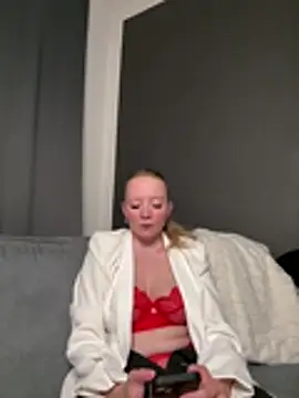 KatharinaGold online show from March 24, 7:08 pm