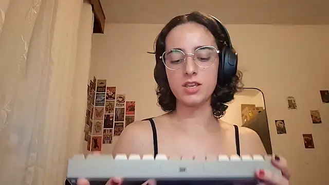 SanjuanaEytchison online show from March 26, 11:05 am