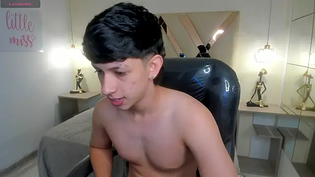 AdrianFranko online show from March 19, 12:42 pm