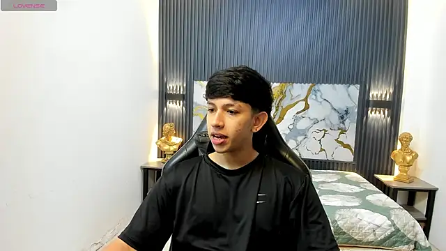 AdrianFranko online show from May 11, 1:17 pm