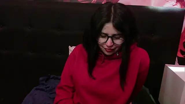 Snapshot of Cata_black chatting on March 28, 12:05 pm Cata black online show from March 28, 12:05 pm