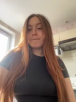 charmingggirl online show from May 15, 1:07 pm