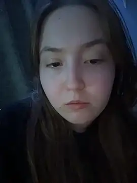charmingggirl online show from May 17, 10:17 pm