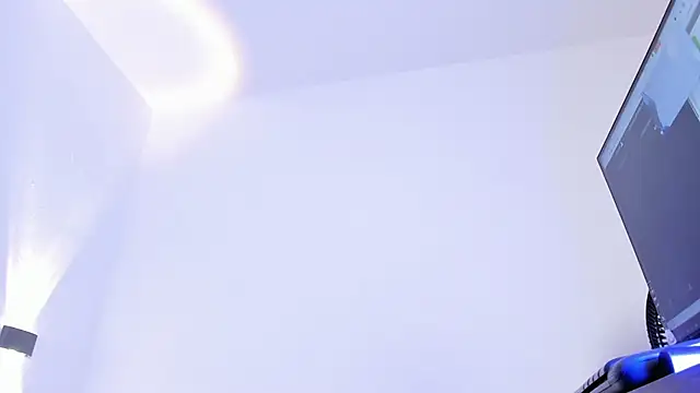 Snapshot of ada_lee1 chatting on March 27, 1:11 pm ada lee1 online show from March 27, 1:11 pm