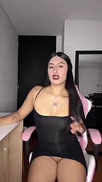 Snapshot of Kitty_Bloom1 chatting on March 24, 11:54 pm Kitty Bloom1 online show from March 24, 11:54 pm