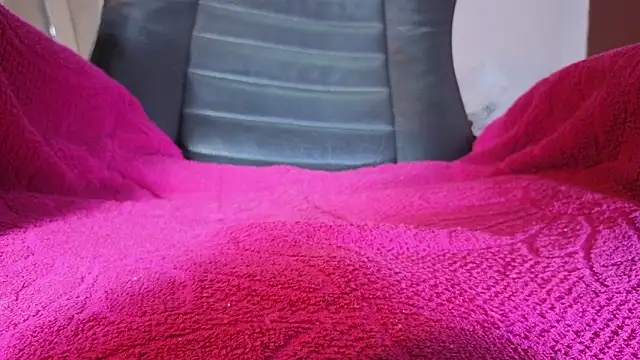 Snapshot of angely_sexyx chatting on March 24, 3:11 am angely sexyx online show from March 24, 3:11 am