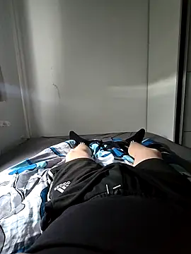 OssiBigCum online show from May 12, 9:39 am