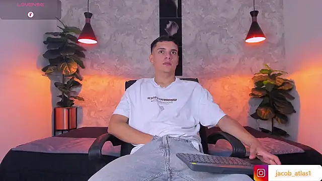 ian jacob online show from March 28, 7:46 pm