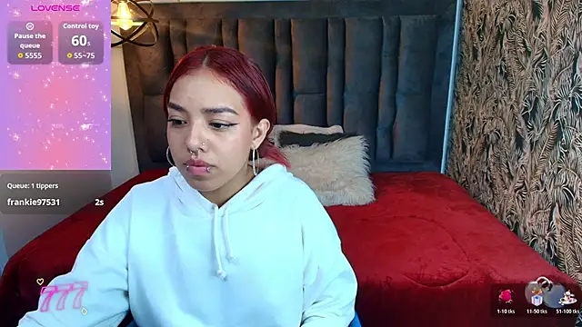 Snapshot of Abby__Sweet1 chatting on April 2, 8:01 am Abby Sweet1 online show from April 2, 8:01 am