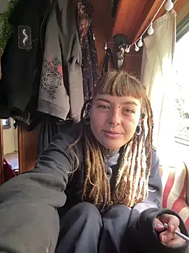HornyHippy1 online show from April 29, 9:02 am